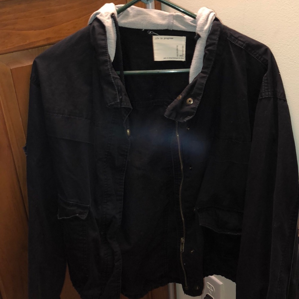 Life in progress coat